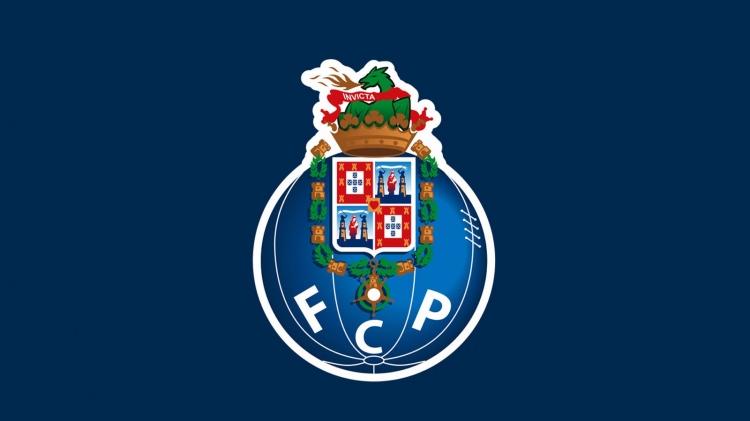 <p>12- PORTO</p>
