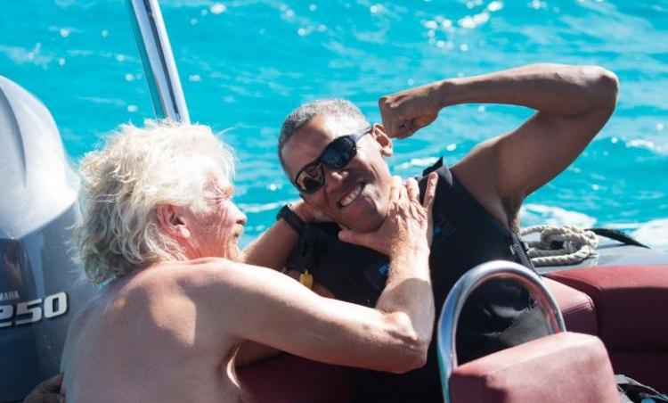 <p>Virgin Şirketler grubunun CEO’su Branson ile eski başkan Obama, dünya Donald Trump’ı konuşurken aralarında su sporları rekabeti yaptı.</p>
