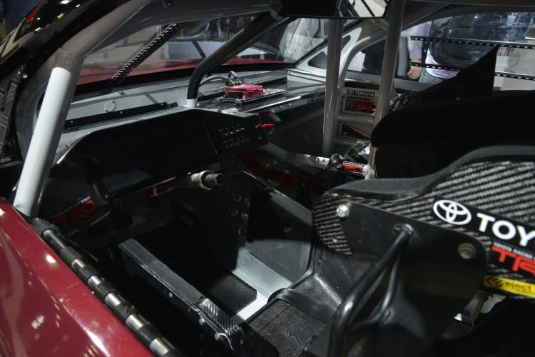 <p>Toyota Camry V8 Nascar</p>

