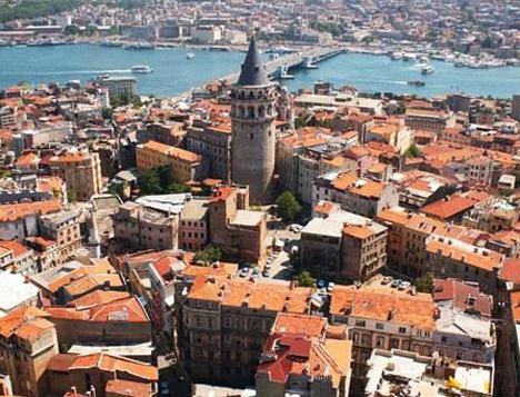 <p>İstanbul’un tarihi dokusu konusunda atılacak her adım yakından takip edilecek. Gerekirse İstanbull’a ilgli özel bir düzenleme yapılabilir.</p>

<p> </p>
