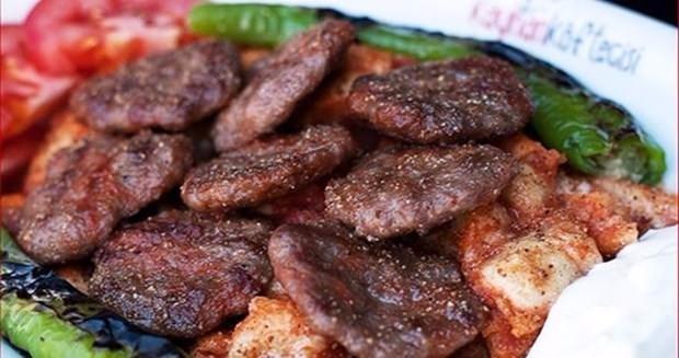 <p><strong>Balkan Köftesi | Kırklareli</strong><br />
Nam-ı diğer Cevapcici!</p>
