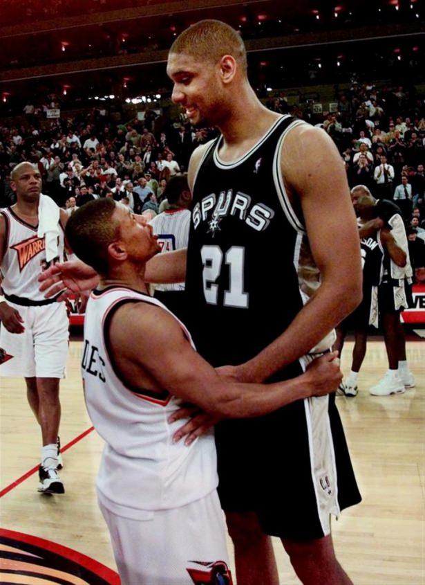 <p>Muggsy Bogues</p>

