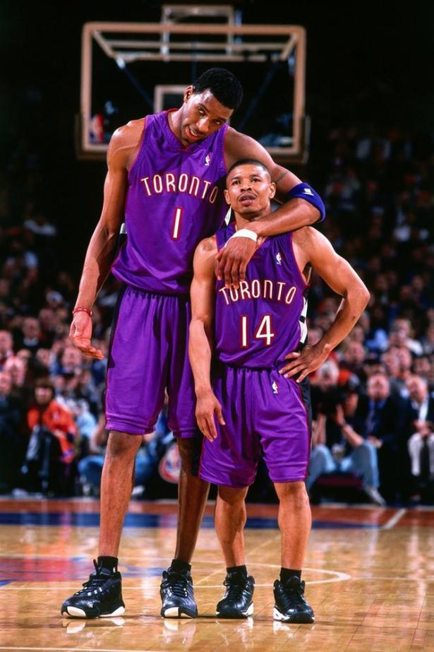 <p>Muggsy Bogues</p>
