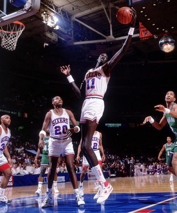 <p>Manute Bol</p>
