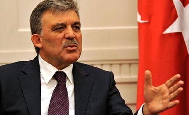 <p>Abdullah Gül <br />
Takipçi sayısı: 8.476.742</p>
