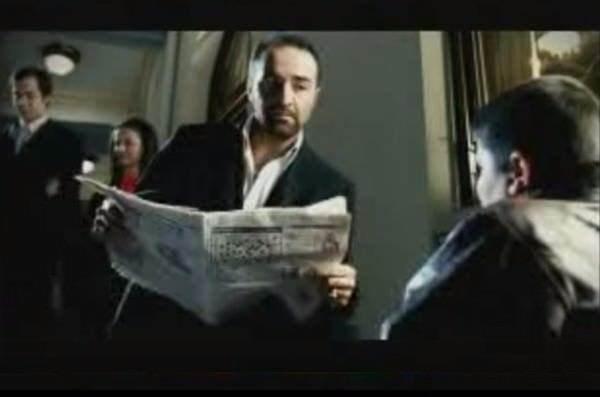 <p>Reklam filmindeki başarılı performansından sonra pek çok dizi ve sinema filminde boy gösterdi.</p>

<p> </p>
