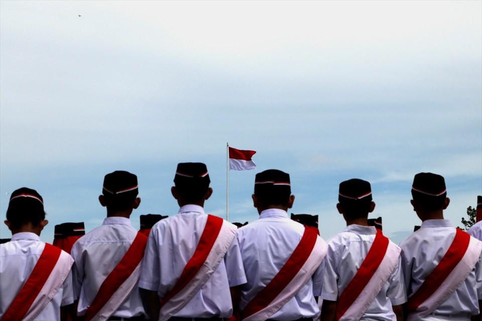 <p>Endonezya'nın Açe kentinde bulunan Blang Padang bölgesinde, 72. Bağımsızlık günü kutlamaları dolayısıyla güvenlik güçleri tarafından geçit töreni düzenlendi.</p>
