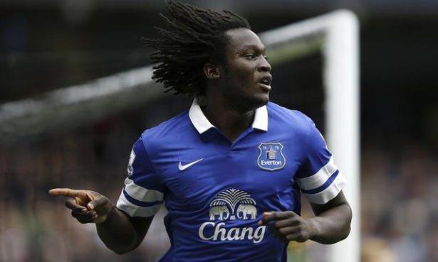 <p>Chelsea'nin 21 yaşındaki dev genç yeteneği Romelu Lukaku, İngilizce, Fransızca, İspanyolca, Portekizce, Flamanca ve Swahili dillerini akıcı bir şekilde konuşabiliyor.</p>