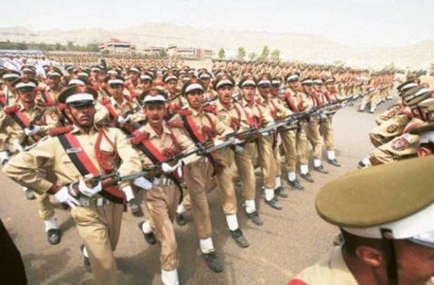 <p>Kuzey Yemen'in Devlet Başkanı Ali Abdullah Salih, ayrılıkçıları yenerek Yemen siyasetinde baskın bir figür olarak savaştan başarıyla çıkacaktı.</p>

<p> </p>
