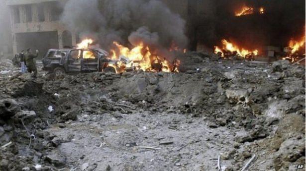 <p>Hariri, Suriye'nin Lübnan içişlerine karışmasına ve Lübnan'da bulunan askeri gücüne karşı gelen bir liderdi. Hariri suikastı Lübnanlılar arasında Suriye karşıtı bir dalgayı tetiklemiştir.</p>

<p> </p>
