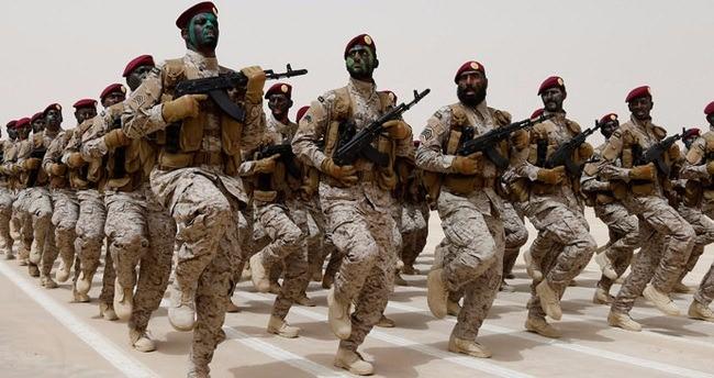 <p>Suudi Arabistan bu yıl 6. 5 milyar dolara yakın silah alımı yaptı.</p>
<p> </p>