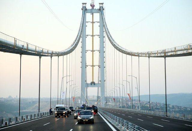 <p>Osmangazi Köprüsü’nün geçiş ücreti, dünyadaki benzerlerinden, hatta dünyadaki en uzun köprüden daha yüksek.</p>