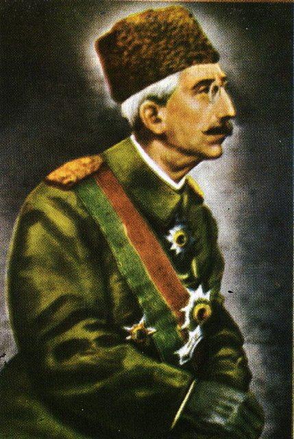 <p>36. ve son Osmanlı padişahı. Vahdettin San-Remo’da 16 Mayıs 1926′da kalp krizinden öldü.</p>

<p> </p>
