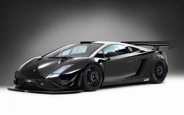 <p>Lamborghini: Ünlü yarış otomobili firması adını kurucusu Ferruccio Lamborghini'den almıştır.</p>