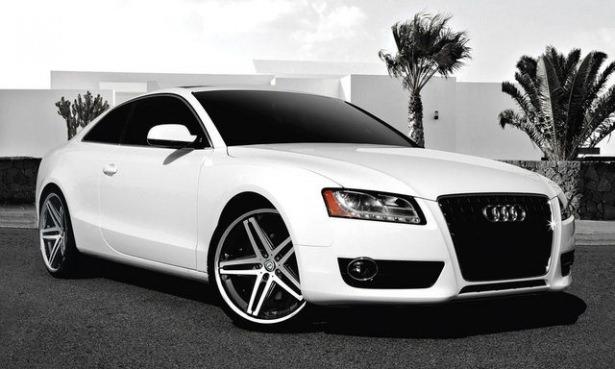 <p>Audi: Audi kelimesi Latince "Duydum, işittim" anlamına gelir.</p>