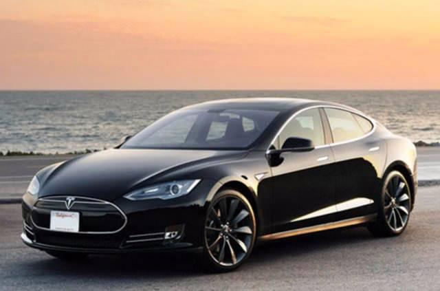 <p>Tesla: ABD'li elektrikli spor otomobil üreticisi adı için ünlü mucit Nicola Tesla'dan esinlenilmiştir.</p>
