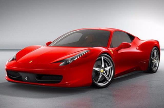 <p>Ferrari: İtalyan ünlü lüks otomobil şirketi adını kurucususu ve ünlü yarışçı Enzo Ferrari'den alır.</p>