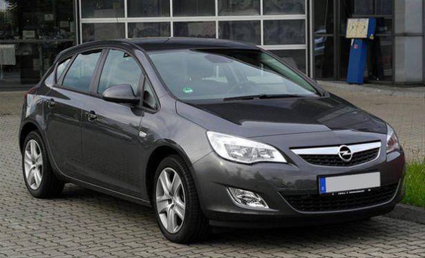 <p><strong><strong>Opel: </strong></strong></p>
<p>İsmini, kurucusu Adam Opel'den almıştır.</p>