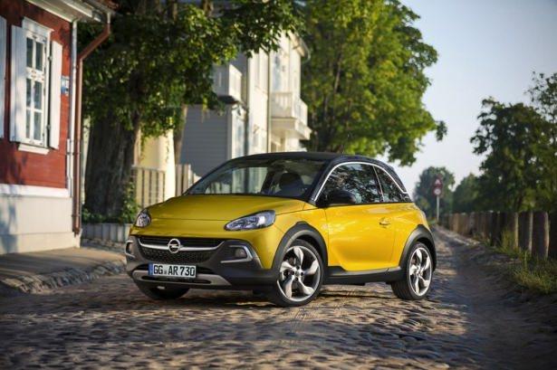 <p><strong>OPEL</strong><br />
<br />
Opel, bu miktarın dışındaki kredilerde ise 1-48 ay arası vadelerde yüzde 0.97, diğer modellerdeyse yüzde 1.02 faiz oranı uyguluyor.</p>

