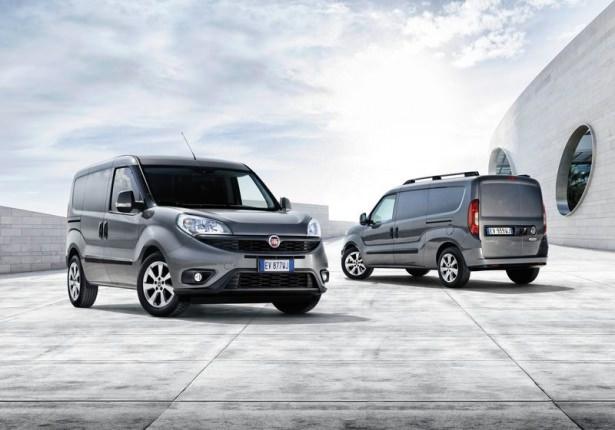 <p><strong>FIAT</strong></p>
<p>Koç Fiat Kredi desteğiyle düzenlenen ekim ayı kampanyasında, 3 bin 250 TL’ye varan indirimler, 20 bin TL’ye 20 ay vadeli ve yüzde “0” faizli kredi fırsatları var. 36 ay vadeli yüzde 0.73 faizli 36 bin TL kredi seçeneği de bulunuyor.</p>