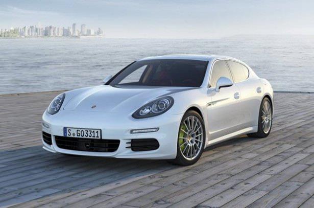 <p>Porsche: Şirket, ünlü Volkswagen'in 'Kaplumbağa' modelini tasarlayan mühendis Ferdinand Porsche'nin oğlu Ferry Porsche tarafından kurulmuştur.</p>
<p> </p>