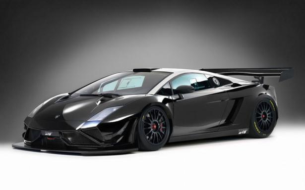 <p>Lamborghini: Ünlü yarış otomobili firması adını kurucusu Ferruccio Lamborghini'den almıştır.</p>
<p> </p>