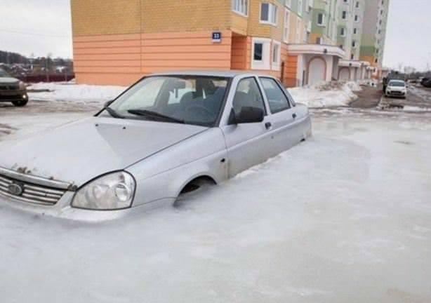 <p>Rusya'da bir kadın otomobilini park edip gidince, 30 gün sonra gördükleri karşısında şoke oldu!</p>

<p> </p>

