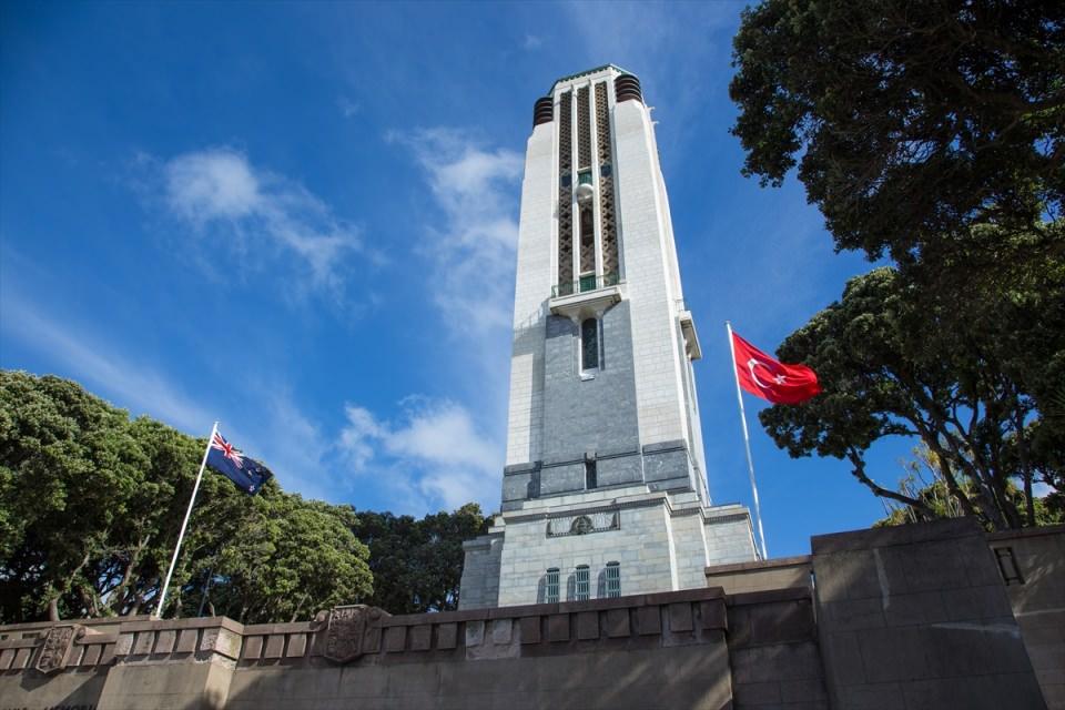 <p>Başkent Wellington'daki Pukeahu Ulusal Savaş Anıtı Parkı'ndaki Türk Anıtı törenle açıldı.</p>

<p> </p>
