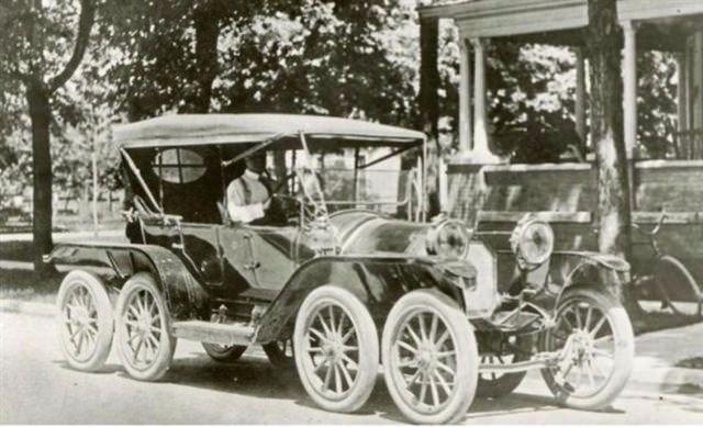 <p>1911 Overland OctoAuto</p>

<p> </p>
