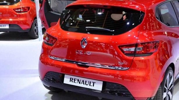 <p>Clio Ailesi, Captur, Kadjar ve Kangoo ailesinden yeni bir otomobil sahibi olmak isteyenler, takas aracını getirip kalantutarı sıfır faiz ile ödüyor. Sıfır faiz seçeneği maximum 24 bin TL 12 aylık kredilerde kullanılabiliyor.</p>