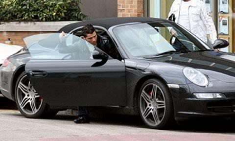 <p>Cristiano Ronaldo - Porsche 911 Cabriolet</p>

<p> </p>
