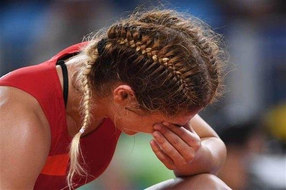 <p>Buse, son derece çekişmeli geçen müsabakayı 3-2 kaybetti. Kazansa, İsveçli Anna Jenny Fransson ile bronz madalya maçı yapacaktı.</p>