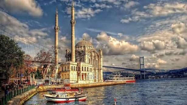 <p><strong>İSTANBUL</strong><br />
553.659.114.000 TL</p>
