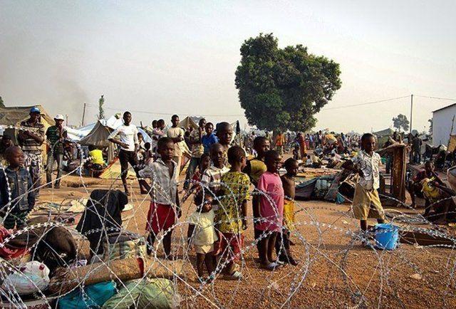 <p>Karasal Alan km²<br />
Orta Afrika Cumhuriyeti<br />
622.984</p>