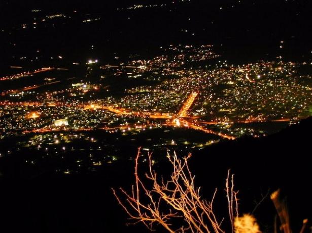 <p><strong>Manisa</strong><br />
TOPLAM:77.4<br />
ERKEK: 74.4<br />
KADIN: 80.4</p>