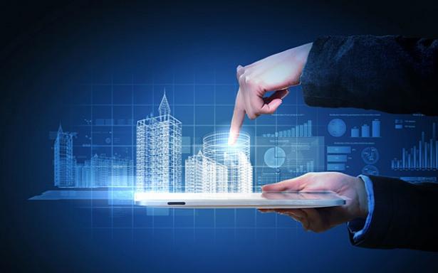 <p>Akıllı Ev Teknolojileri</p>

<p>Günümüzde hemen hemen her cihazlar yavaş yavaş akıllanmaya başladı. Bu akıllı cihazlara 2015 yılında çamaşır makinesi, bulaşık makinesi, buzdolabı, televizyon gibi cihazların akıllanmış versiyonlarındaki kullanma oranının artması bekleniyor. Aynı zamanda akıllı ev sistemleri konusunda da gelişmeler beklense de global bağlamda ciddi artışlar bu sistemlerin aşırı pahalı olmasından dolayı kullanım konusunda artış miktarı az olacaktır. Fakat beyaz eşya ve televizyon gibi günlük kullanımda sıkça uğradığımız bu cihazların örneğin telefonunuzdaki uygulama ile kullanımı gibi gelişmelerin olması bekleniyor.</p>
