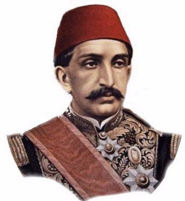 <p>34. Osmanlı padişahıdır. “Kızıl Sultan mı, Ulu Hakan mı” diye Osmanlı tarihinin en çok tartışılan padişahı olan İkinci Abdülhamid, 10 Şubat 1918′de Beylerbeyi Sarayı’nda 76 yaşındayken yakalandığı zatürrenin ilerlemesi sonucu veremden öldü.</p>
<p> </p>