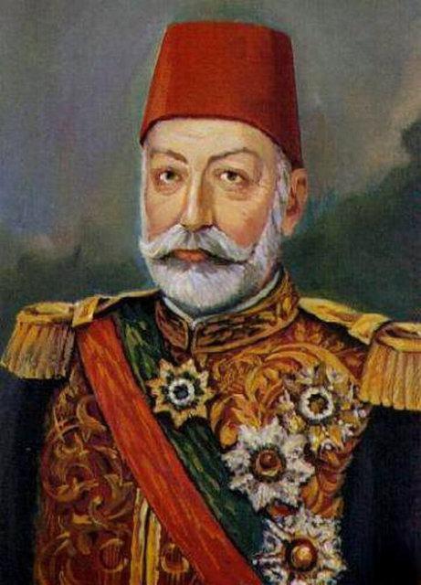 <p><strong>V. Mehmet Reşat </strong><br />
Ben Osmanlı Padişahı, İslâm Halifesi, fakat her şeyden evvel Türk Hakanıyım.</p>
