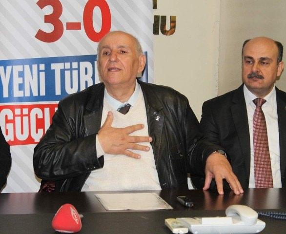 <p>Eski CHP Milletvekili Mehmet Yıldırım, Meclis kürsüsünden sert muhalefet yaptığı AK Parti'den vekil olmaya çalışıyor.</p>