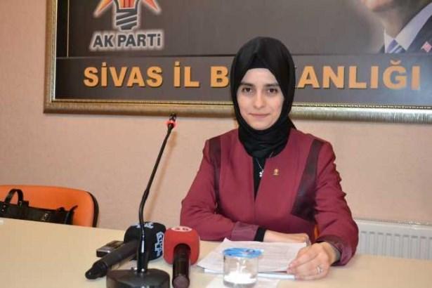 <p>Samsun Milletvekili Ahmet Yeni'nin kızı Rümeysa Yeni Erbay Sivas'tan aday adayı oldu.</p>

<p> </p>
