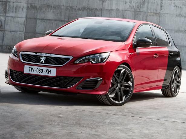 <p>Peugeot’nun 2014 yılında COTY(Yılın Otomobili) seçilen modeli 308’in GTI versiyonu da tanıtıldı.</p>
