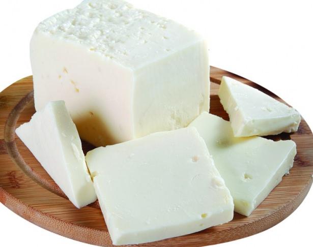 <p>Peynir altı suyu ayrıca içerdiği bol kalsiyum nedeniyle kas yorgunluğu olan kişilerde kas ve eklem ağrılarını geçirir.</p>
