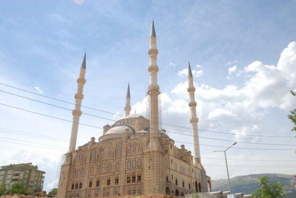 Türkiye'nin üçüncü büyük camisi