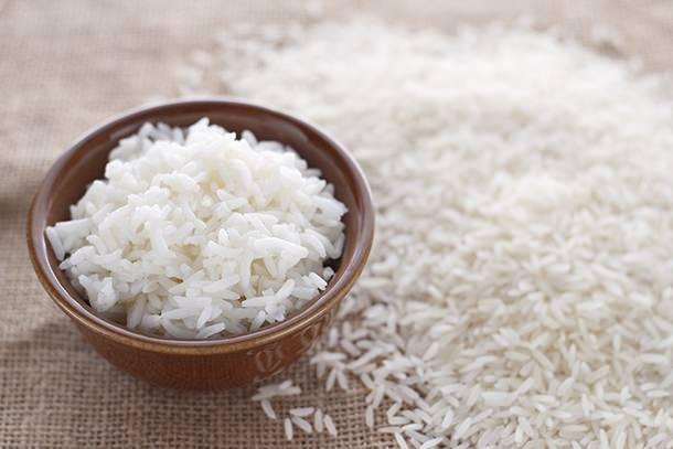<p>Bilim insanları, pirinci ıslatmadan haşlamanın sağlığa zararlı olabileceği uyarısında bulundu</p>
