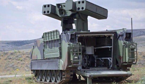 <p>Bu çabaların sonucu olarak ASELSAN ile Malezya’da yerleşik bir firma arasında imzalanan sözleşme kapsamında teslimatı gerçekleştirilecek olan 30 mm MUHAFIZ Uzaktan Komutalı Stabilize Top Sistemleri, Malezya Silahlı Kuvvetleri’nin botlarına entegre edilecek. </p>
<p> </p>
