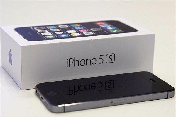 <p><strong>10 - iPhone 5S</strong><br />
Fiyatı 549 dolardan başlıyor.</p>
