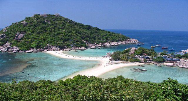 <p>Karasal Alan km²<br />
Tokelau (Yeni Zelanda)<br />
12</p>

<p> </p>
