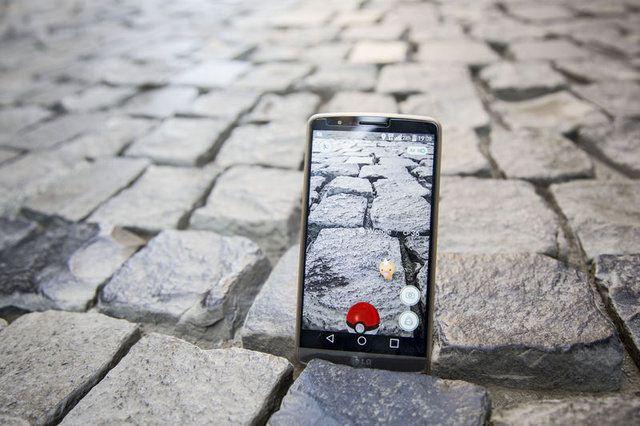 <p>1- Pokemon GO uygulamasından çıkın (İşi garantiye almak için uygulamayı silip yeniden yükleyebilirsiniz)</p>

<p> </p>
