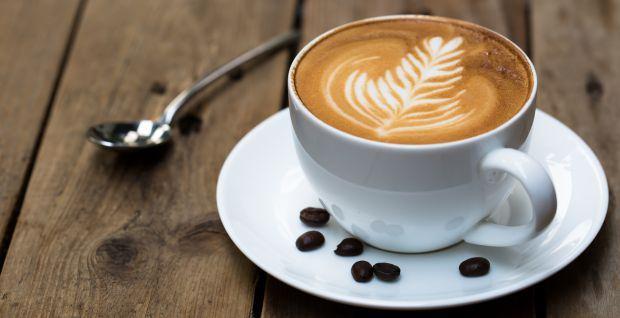 <p><strong>Cappuccino</strong><br />
<br />
Bol espresso ve kremalı süt ile yapılarak kakao ile zengileştirilir. </p>