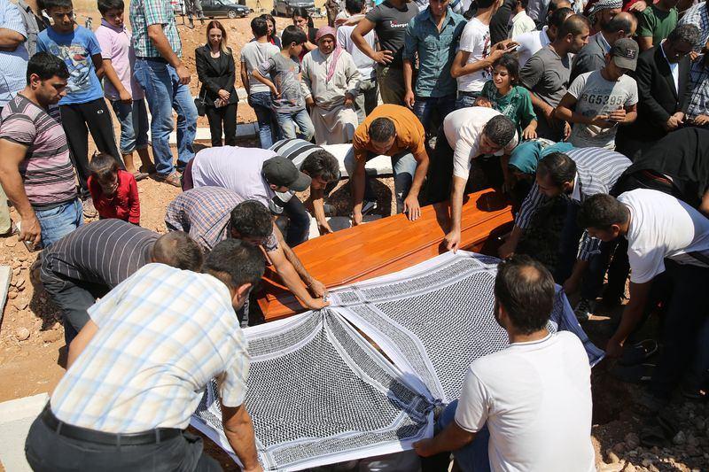 <p><a href="http://video.haber7.com/video-galeri/59029-aylan-son-yolculuguna-ugurlandi" target="_blank"><strong>HABERİN VİDEOSUNUZ İZLEMEK İÇİN TIKLAYINIZ...</strong></a></p>
